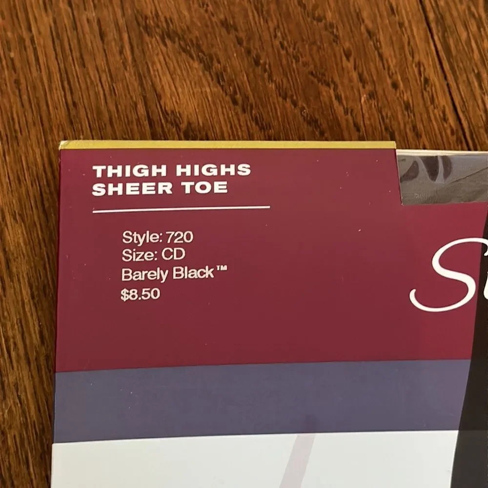 New in‎ packaging Hanes Silk Reflections thigh high sheer toes barely black